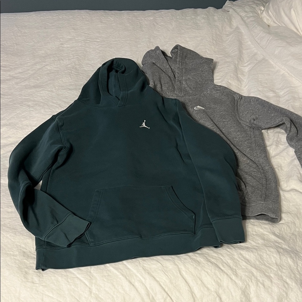 Nike Kids Hoodies Green & Gray Sweatshirt Bundle